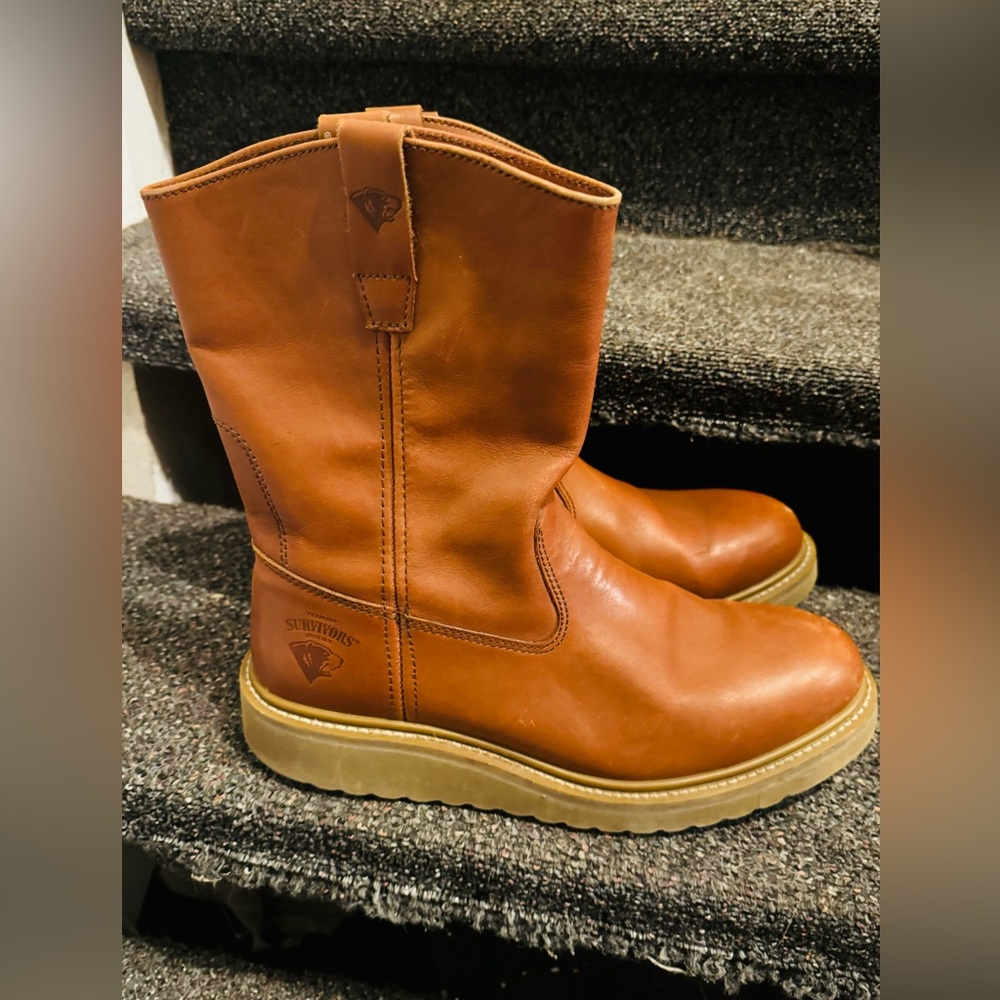 Herman Survivors Men's Work Boots light WEIGHT Pull On Leather ROUND TOE  10.5